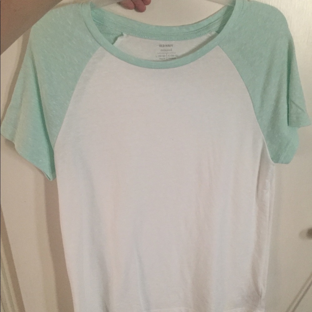 Old Navy T shirt, First pic is front 2nd is back